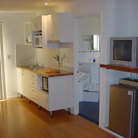 Tropical Coast Retreat - Pet Friendly - Adult Only Guest House Kingscliff Room photo