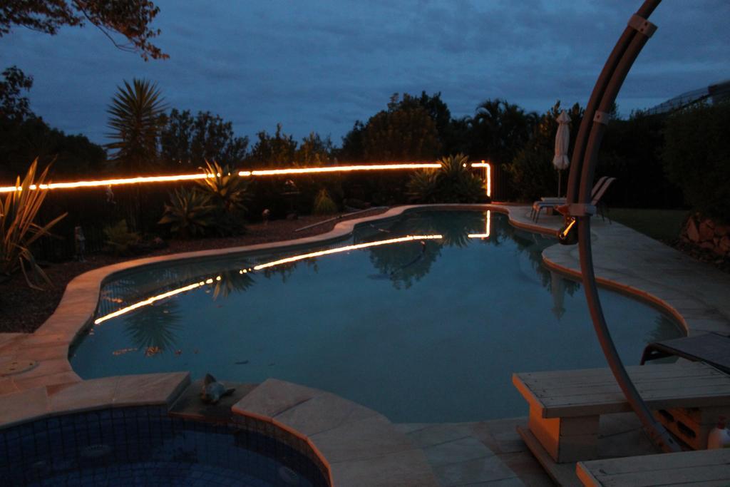 Tropical Coast Retreat - Pet Friendly - Adult Only Country house *