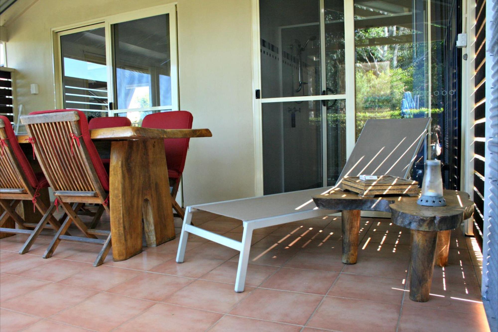 Tropical Coast Retreat - Pet Friendly - Adult Only Country house *