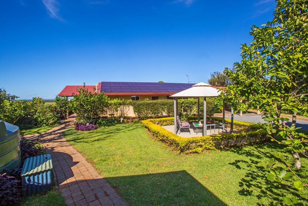 Country house Tropical Coast Retreat - Pet Friendly - Adult Only Kingscliff