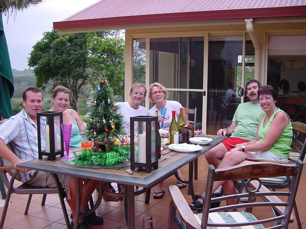 Country house Tropical Coast Retreat - Pet Friendly - Adult Only *